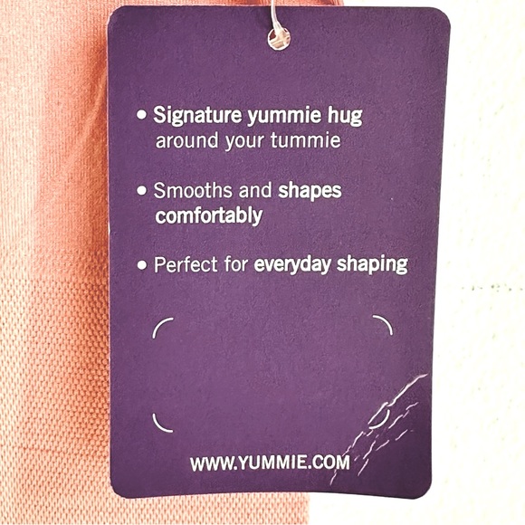 Peachy Pink Yummie Tummie NWT Shapewear Tank Size M/L - Picture 7 of 7